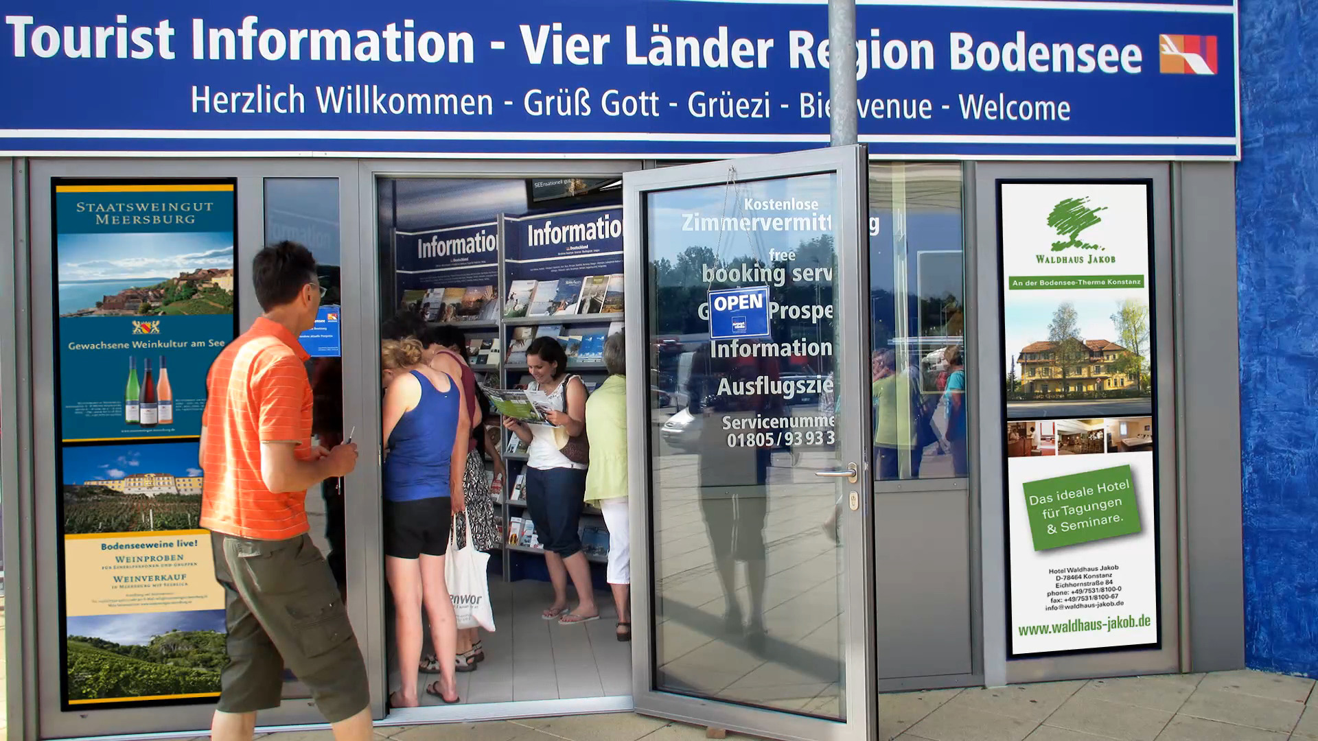Außenbereich der Tourist-Information Rastanlage Hegau